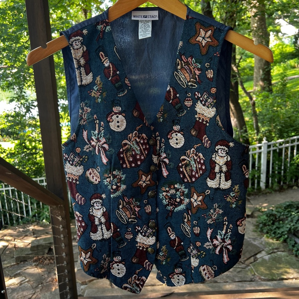 White Stag - Vintage Ugly Christmas Vest Women's Small Embroidered / Tapestry